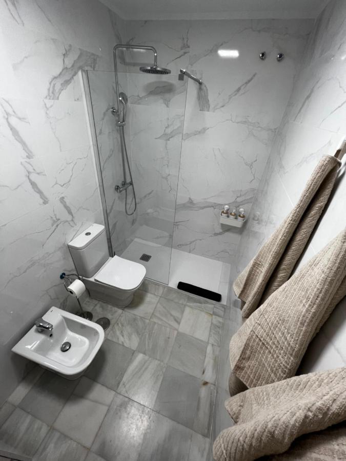 Synergy Apartment, 2 Bedroom, City Center By Namaste Elite Torremolinos Dış mekan fotoğraf